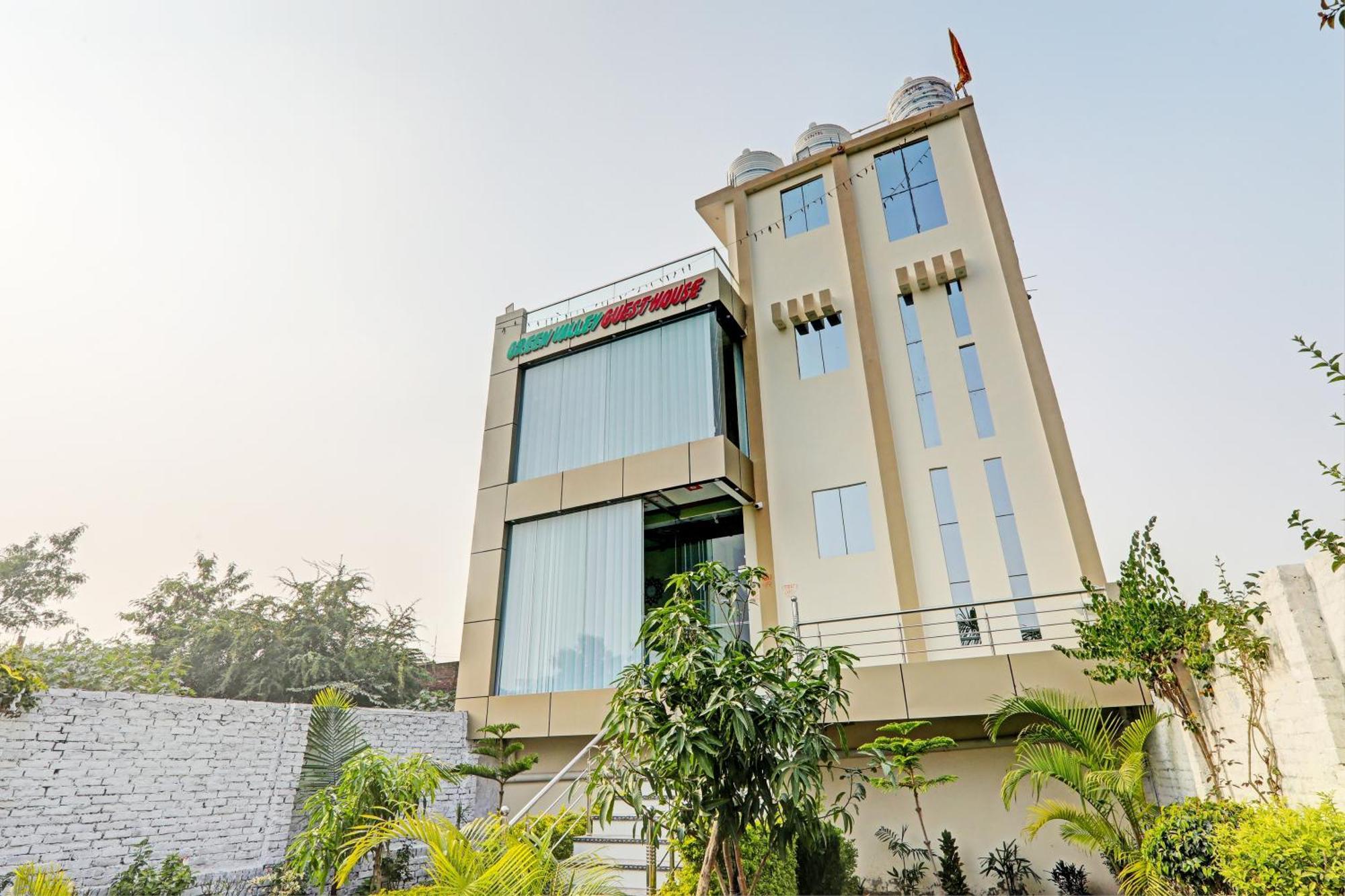 Oyo Green Valley Guest House Sultānpur Kültér fotó