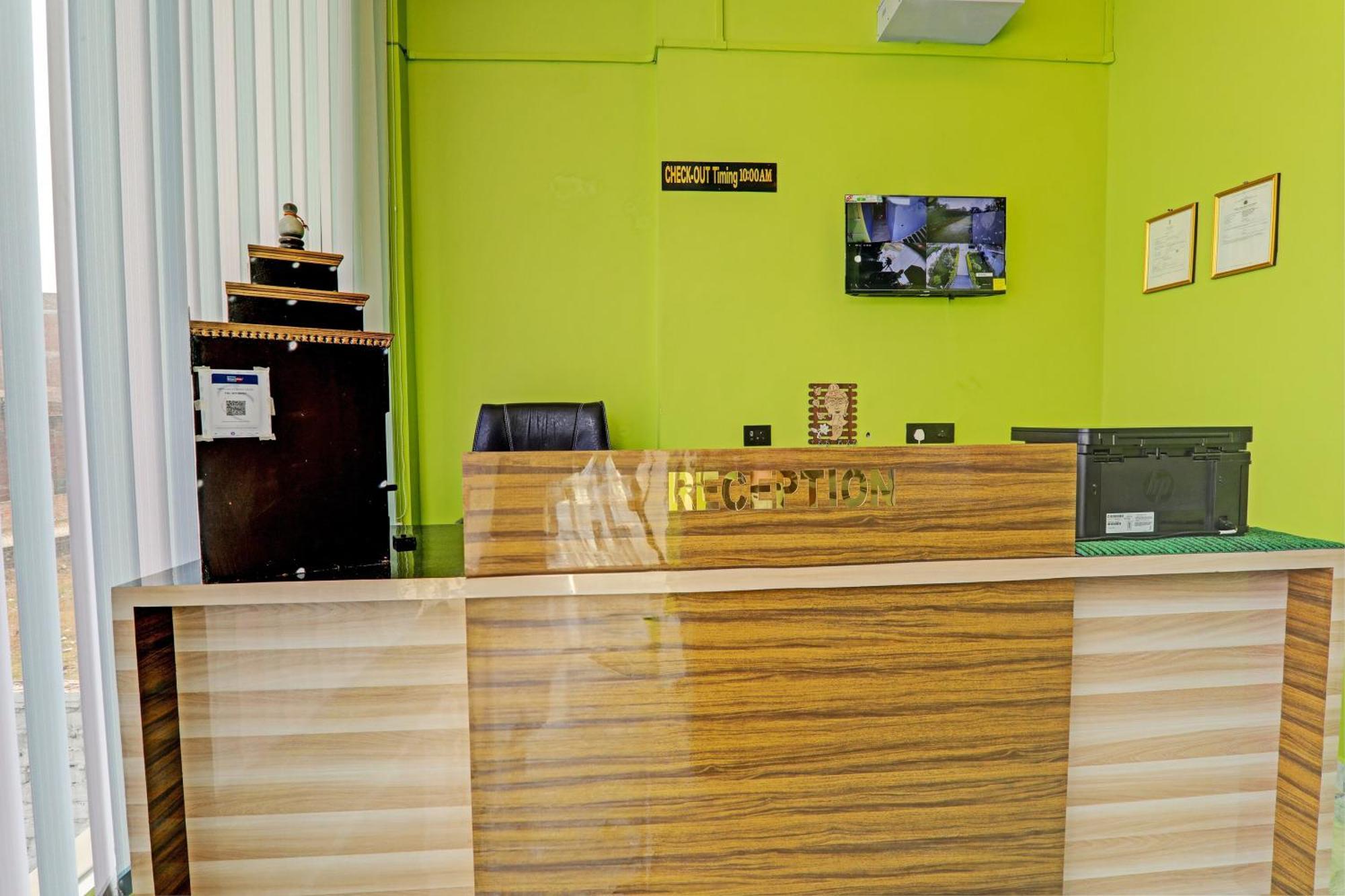 Oyo Green Valley Guest House Sultānpur Kültér fotó