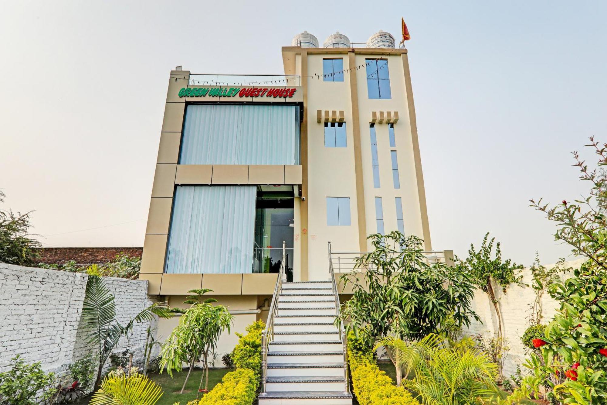Oyo Green Valley Guest House Sultānpur Kültér fotó